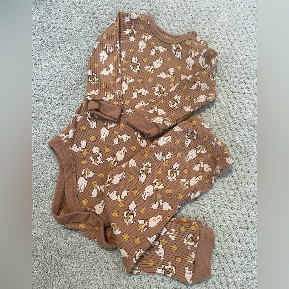 Disney Baby Winnie the Pooh Set - 12M